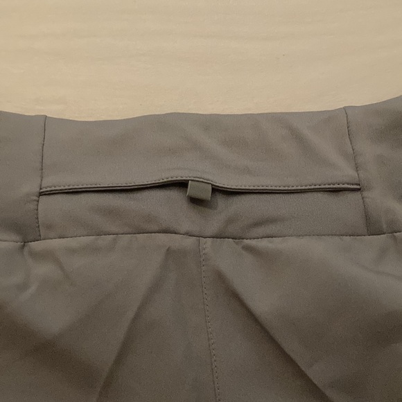 Nike running shorts - Picture 2 of 3